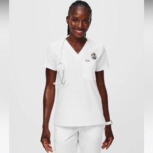 FIGS Optic White FIONxtra Catarina Scrub Top